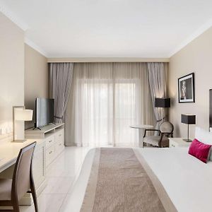 3 BR San Lawrenz Residence